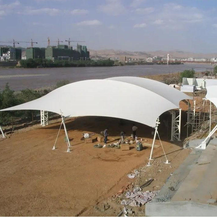 恭城膜结构汽车棚